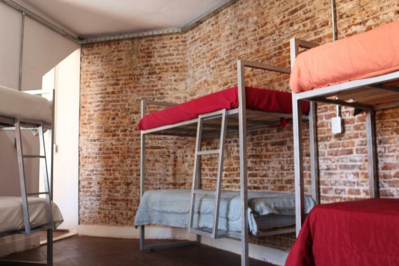 High Hostel Rosario Eksteriør bilde